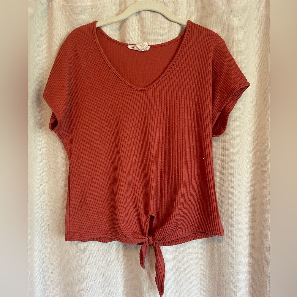 ribbed shirt size M from Tj-Max
